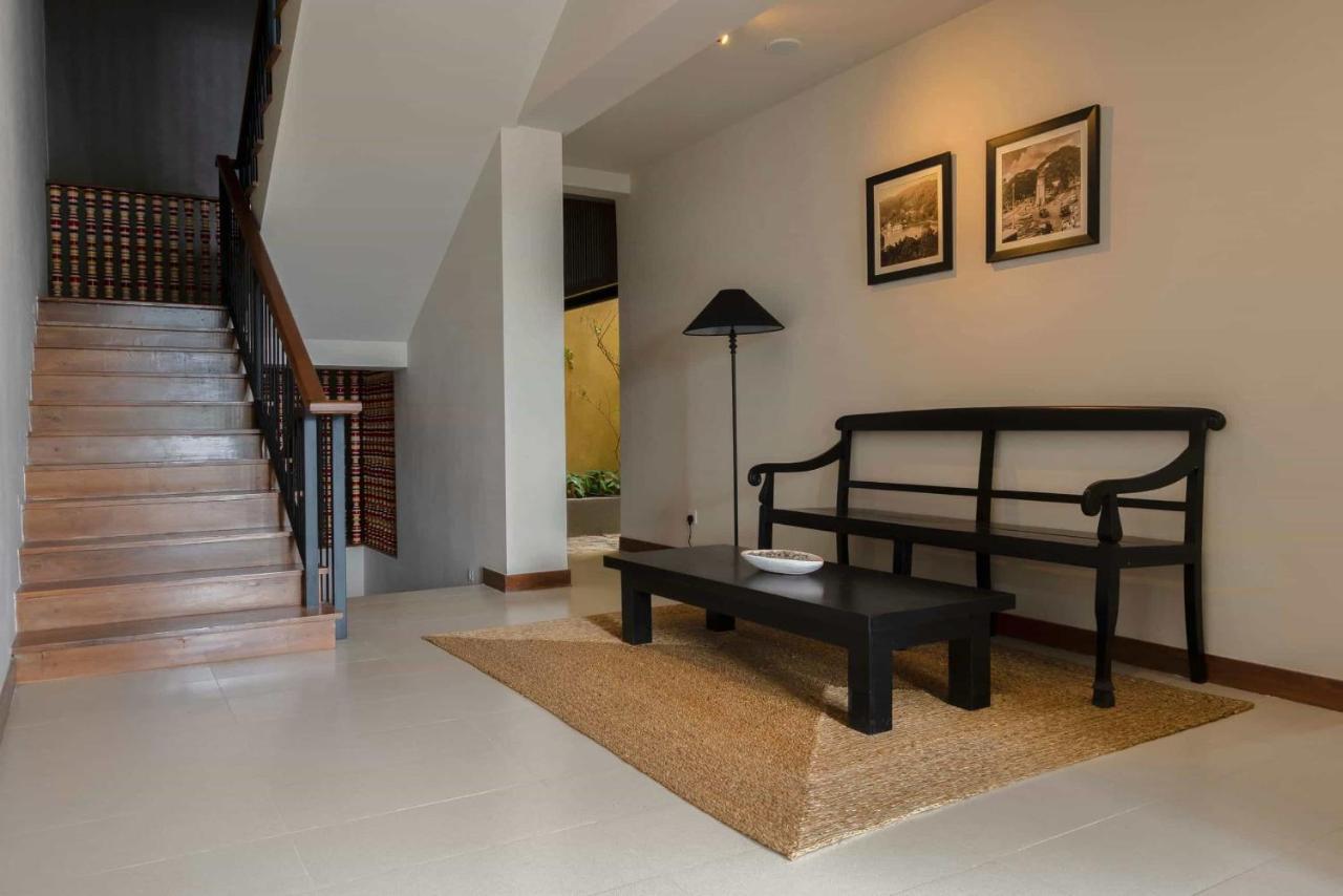 Hotel Rivora Heights à Kandy Extérieur photo