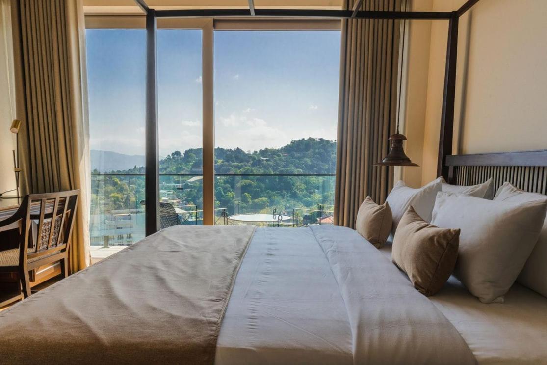 Hotel Rivora Heights à Kandy Extérieur photo