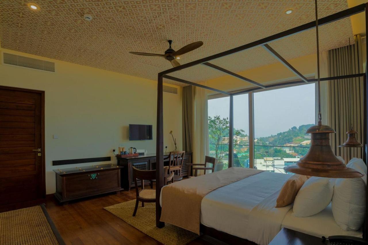Hotel Rivora Heights à Kandy Extérieur photo